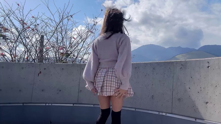 YouTubeで見せられなかったシーン｜ミニスカOLゆう（@minisukaol）パンチラ動画まとめ