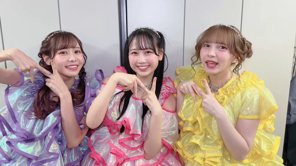 FRUITS ZIPPER キーホルダー 3個　松本かれん　仲川瑠夏　早瀬ノエル FRUITS ZIPPER松本かれん＆早瀬ノエル、“末っ子”2人がお姉さん