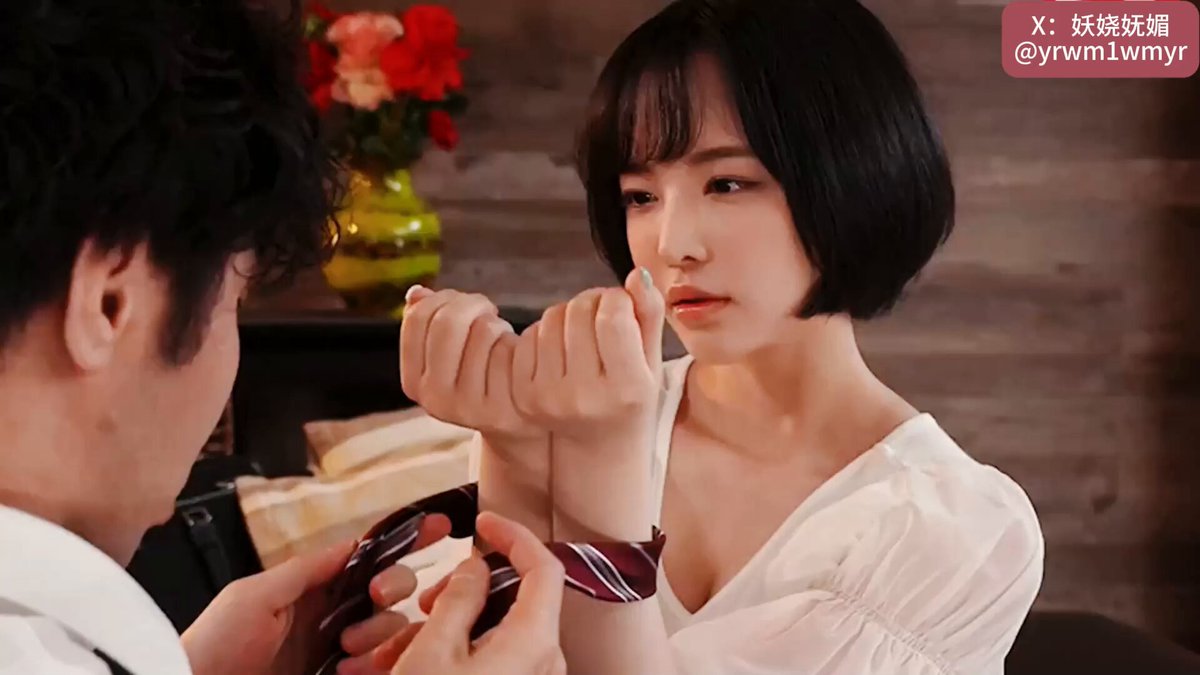 「长视频」貂蝉💕 已经成为别人妻子的美女还喜欢约着陌生男玩捆绑游戏提高兴趣后就做涩涩