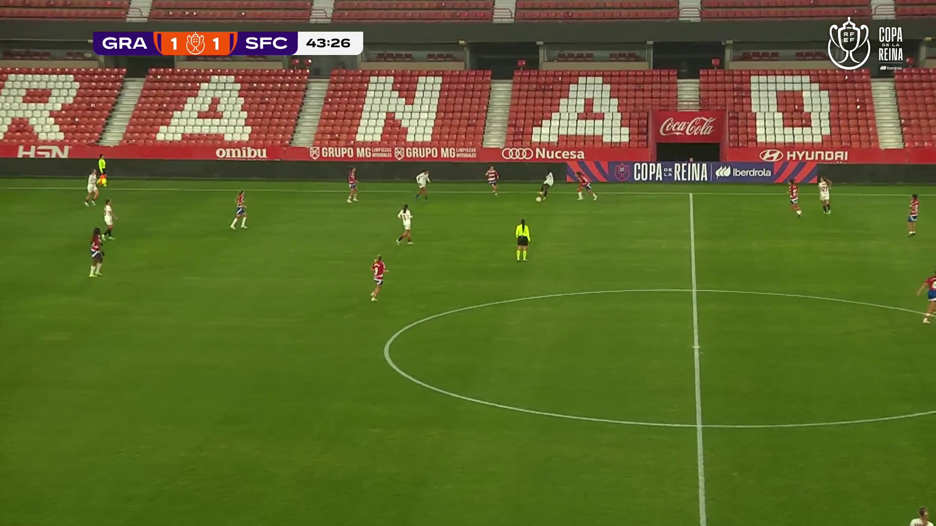 ⚽️ ¡Vuelve a adelantarse el equipo local! Edna apareció a dos minutos del descanso para hacer el segundo del Granada. 🆚 @GranadaCF_Fem 2-1 @SevillaFC_Fem 43’ℹ️ 𝗠𝗶𝗻𝘂𝘁𝗼 𝗮 𝗺𝗶𝗻𝘂𝘁𝗼:  @iberdrola
