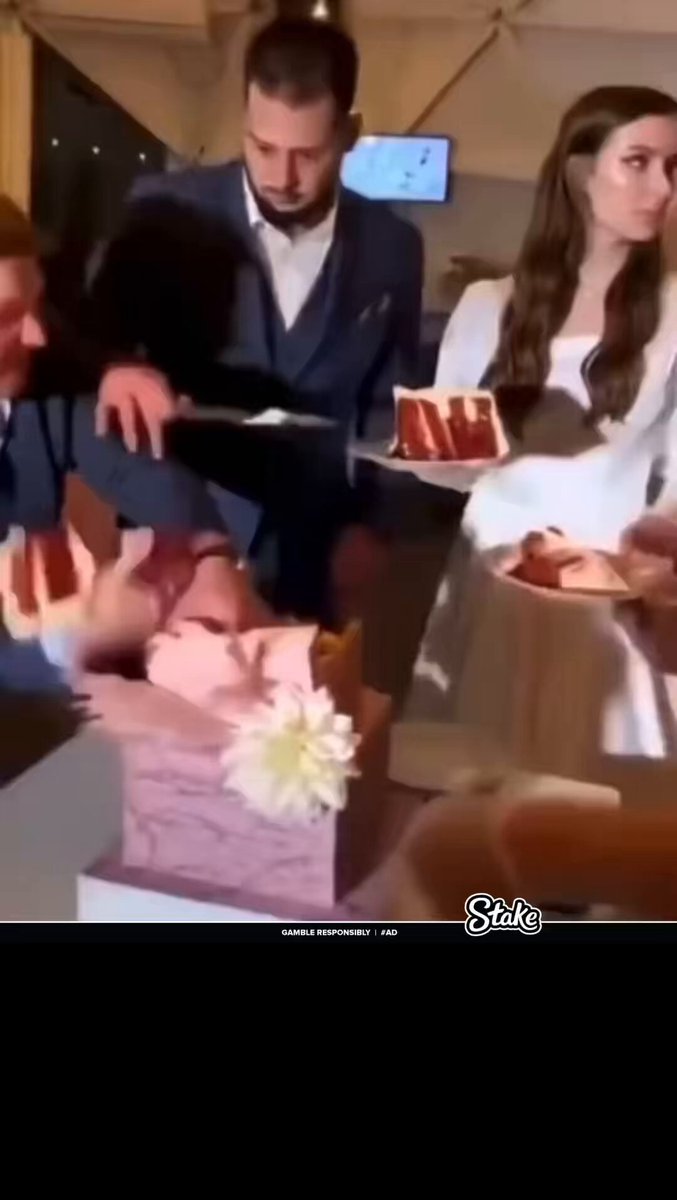 Best man gets sucker punched by the groom after destroying their wedding cake 😳 