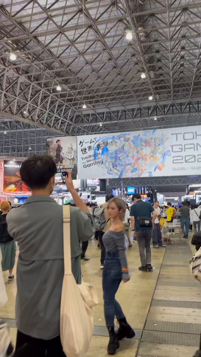 Video oleh @RirisuAmano