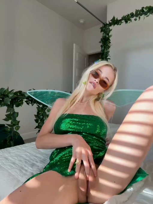 Begging to be filled up over and over✨ https://t.co/zIaqesQi12