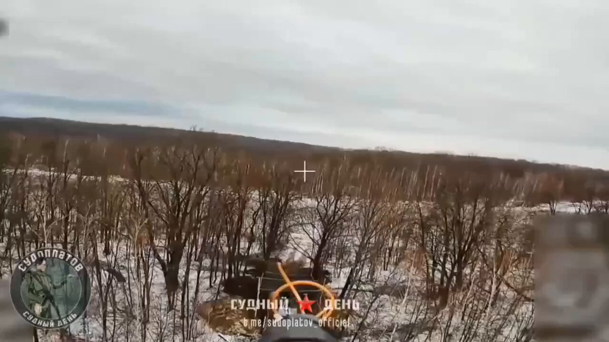 俄軍用的光纖無人機 