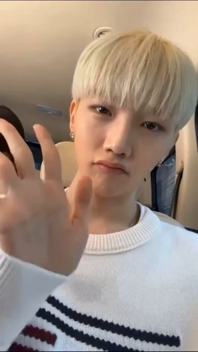 ALL(H)OURS オルアワ サイン ポラロイド ヒョンビン 2集 ALL(H)OURS オルアワ サイン ポラロイド ヒョンビン 2集 Amazon