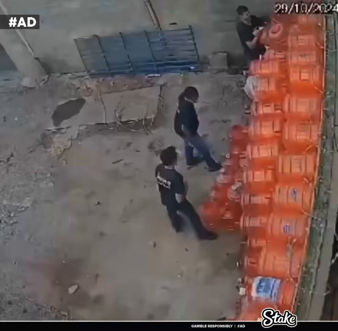 Nobody would have believed this if it wasn’t recorded. 