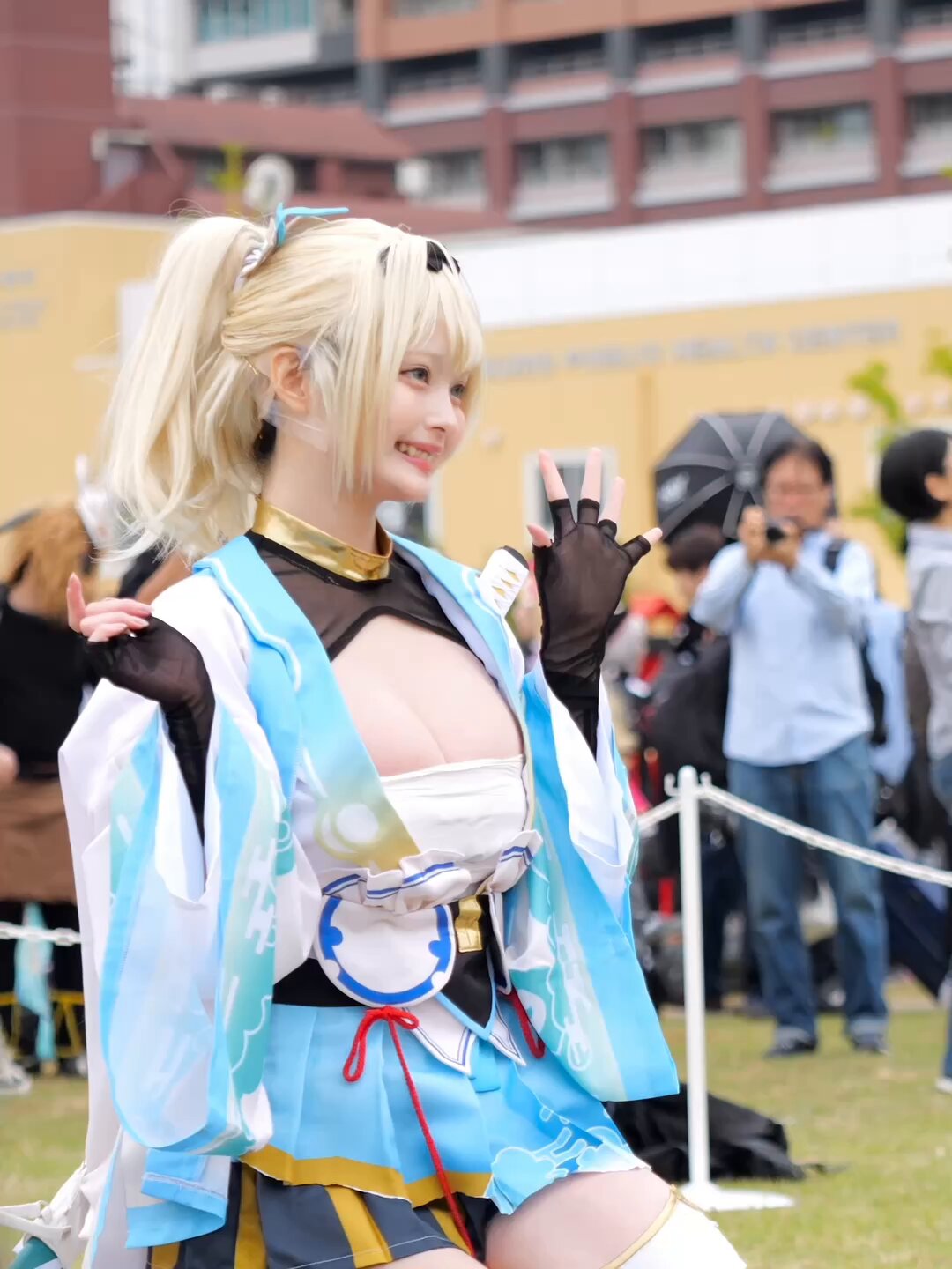 コスプレイヤーすずらさん　トレカ コスプレイヤー すずら チェキ ステッカー（コスプレイヤー す