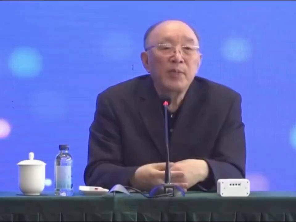 黄奇帆继续高唱中国经济光明论 ！