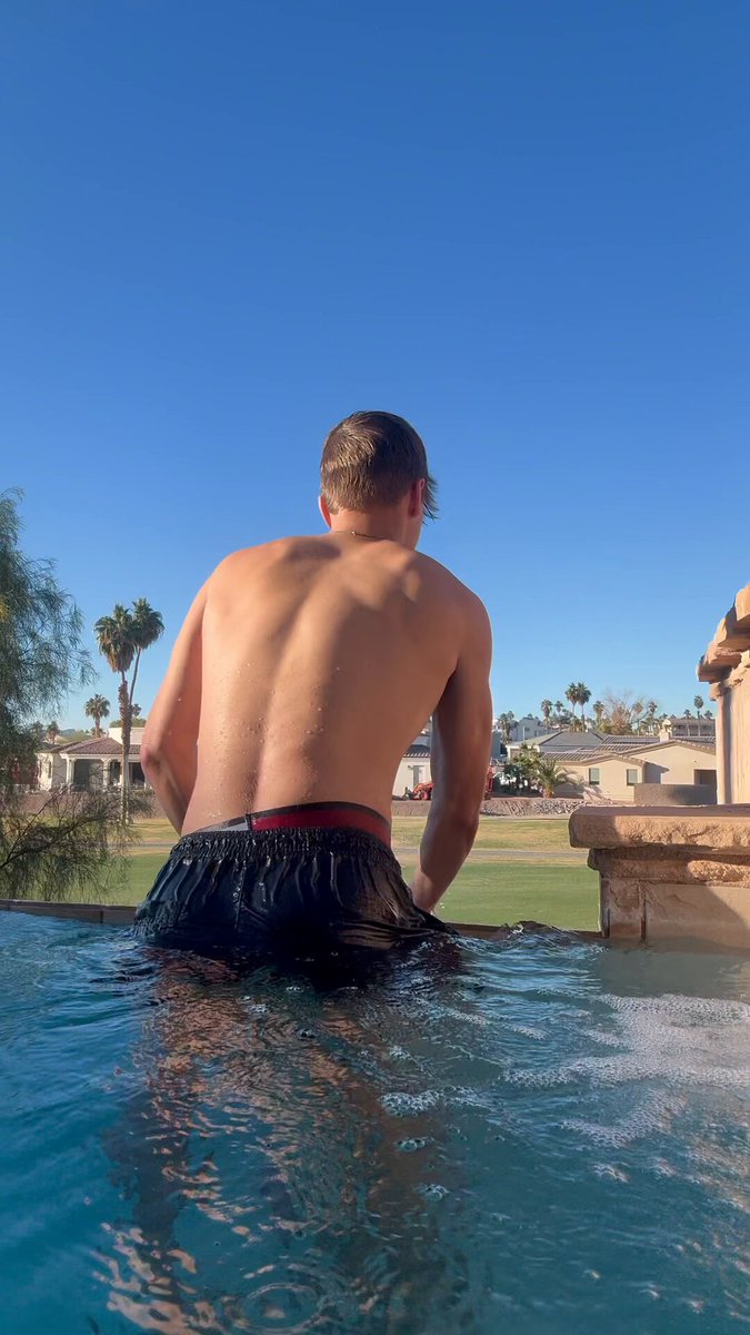 @chadxparkers video Tweet