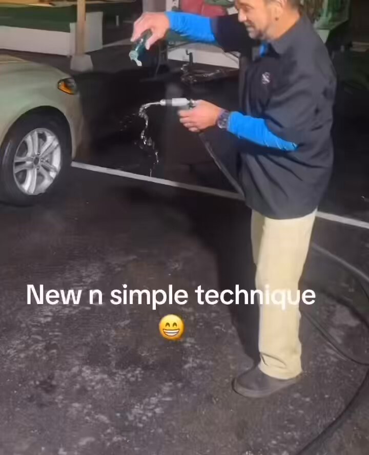 ❌ Technology
✅ Tekanologia 