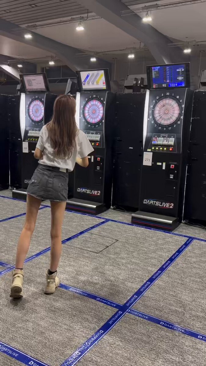 ななちゃらモデル　ダーツとキーホルダーセット ななちゃらモデル ダーツとキーホルダーセット じゃらじゃら