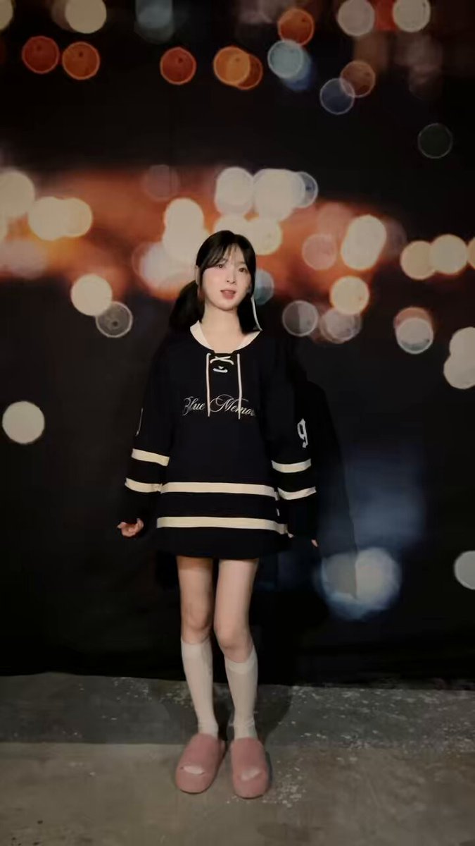 NiziU AWAKE フーディ Lサイズ NiziU AWAKE HOODIE Lサイズ（ﾌｰﾃﾞｨ【L】・NiziU | Sony Music