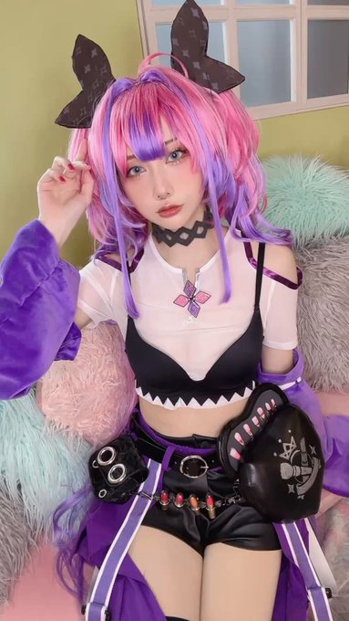 Twitterのコスプレ動画2