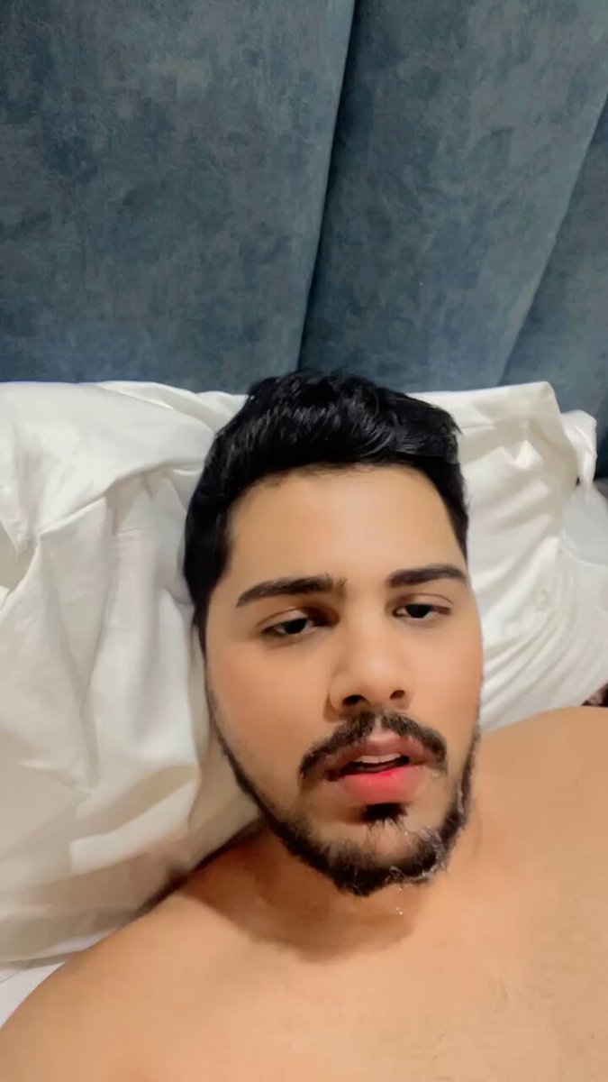 @Gaynudearts video Tweet