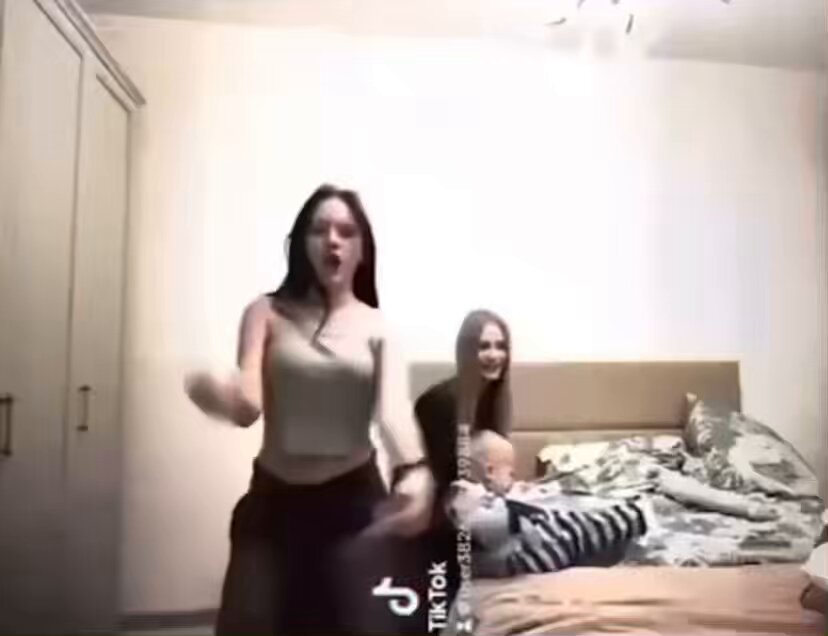 [問卦] 為了拍抖音 連幼童都能踢？