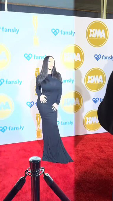 XMA red carpet ? https://t.co/BbmWl5Aixt