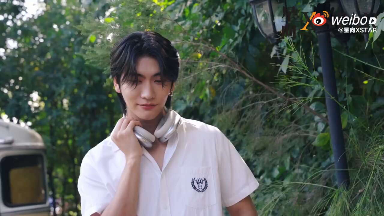 Bossnoeul 星向 Xstar C版 Bossnoeul 星向 Xstar C版