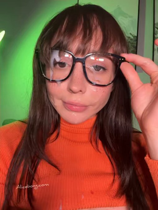 Looks like Velma needs to find some new glasses ? https://t.co/yYrIB7jNpZ