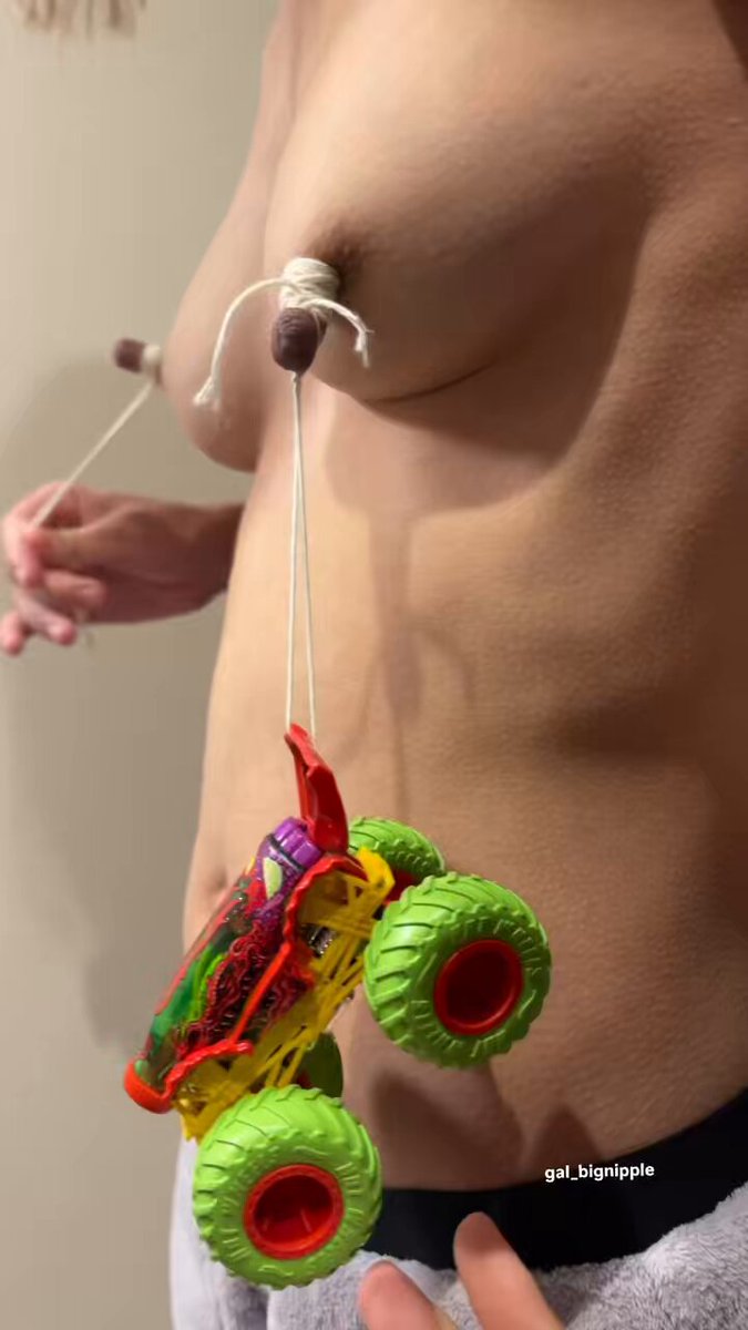 Video oleh @gal_bignipple