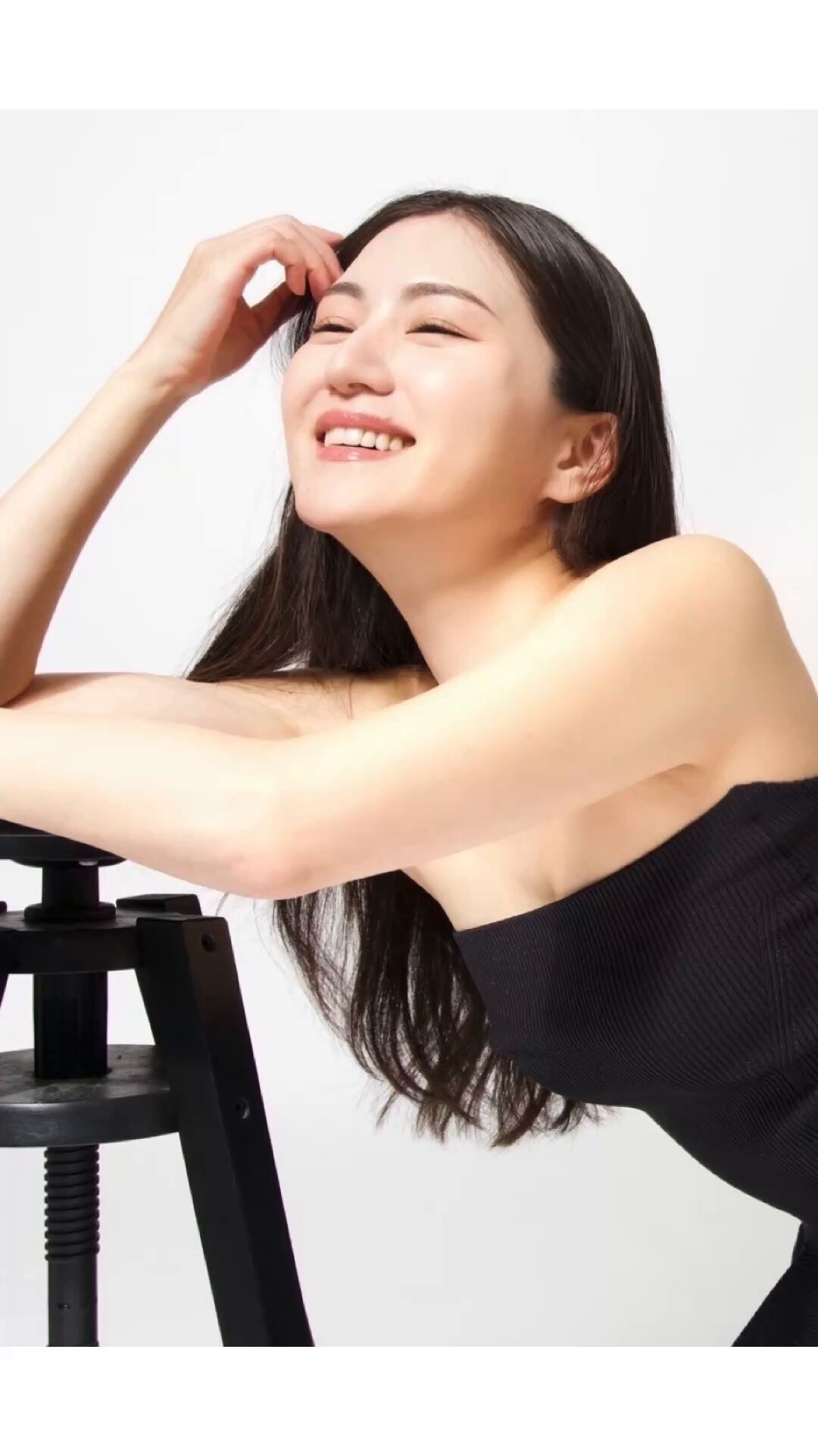 マノロブラニク ハンギシ ピンクツイード 田中彩子さん着用 限定 靴
