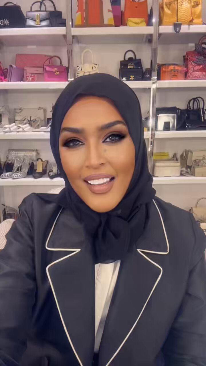 وعد تفاجئ جمهورها بهذا القرار وتحذف صورها!