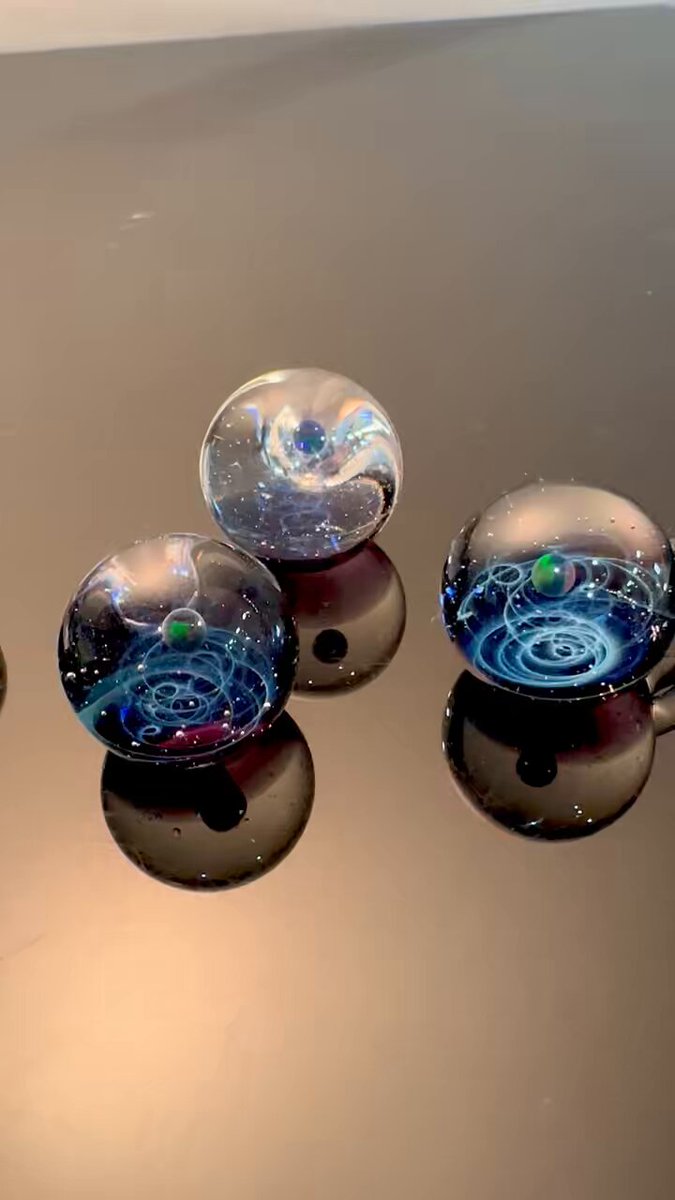 「大人気 新入荷 新品」に該当するファッション通販 宇宙ガラス +αミニマーブル 引っくり返す 工芸品