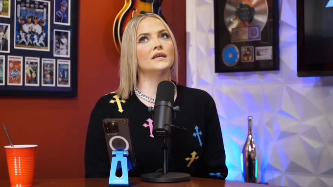 Who watched our latest @privatetalkpod episode ?? 

https://t.co/35WxuNQrap https://t.co/E8EkV62Seh