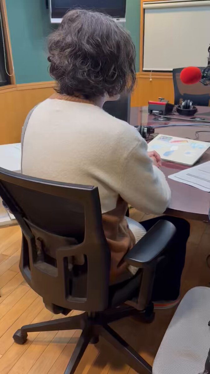 おチャオうございます☀️ 今朝は珍しい画角からまちゃおをお届け