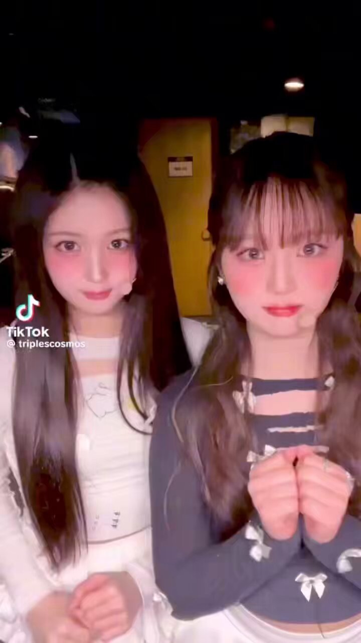 tripleS videos i have saved on my phone (@LOVEIution) / X