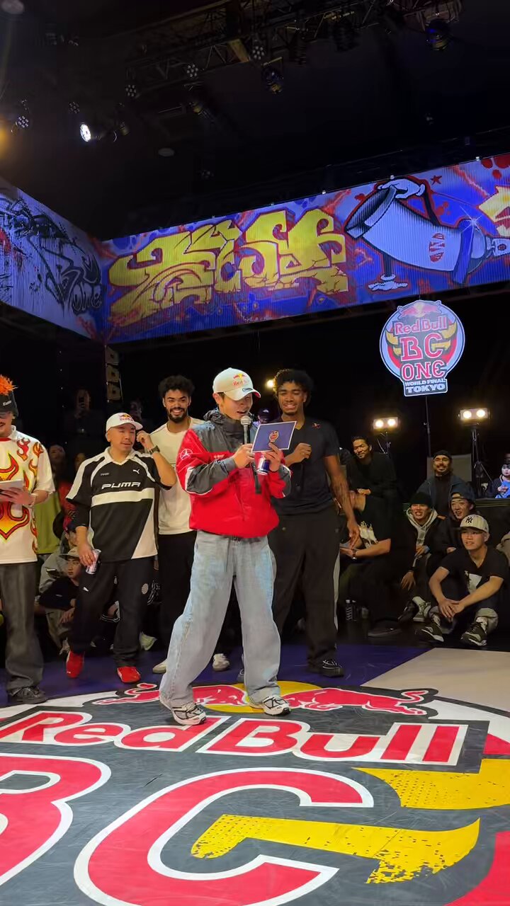 RedBull HALF COURT CHALLENGE 非売品 希少 サイズ 日本人B-Girlの参戦決定⚡️ @aaayu_03 Red Bull BC One World