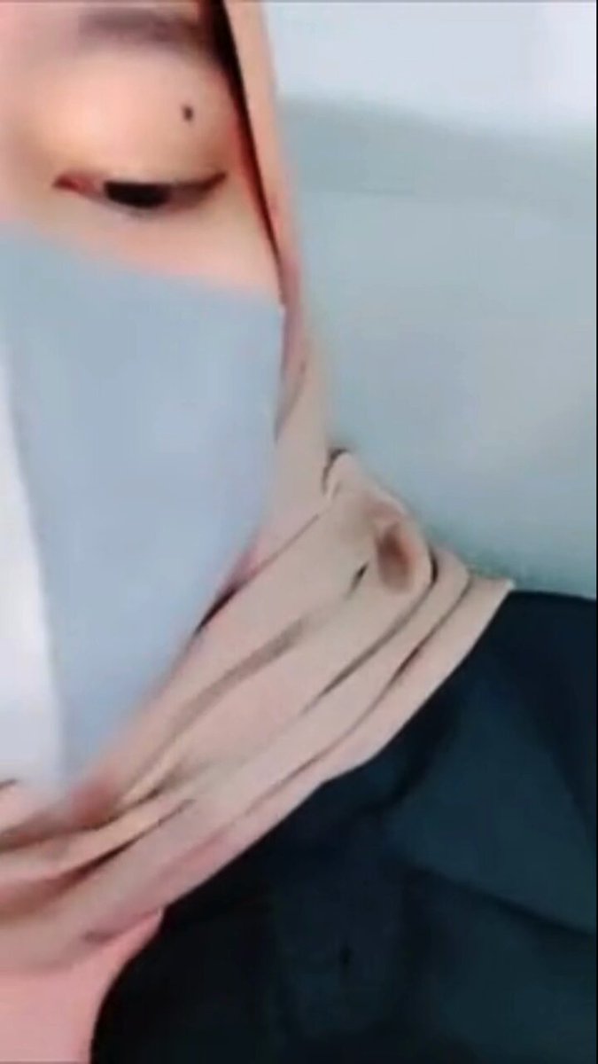 Cewek Jilbab  Colm3k Sampai Muncrat