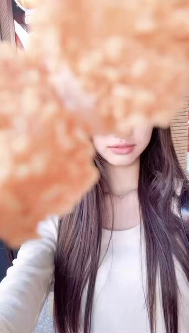 Twitterのコスプレ動画3