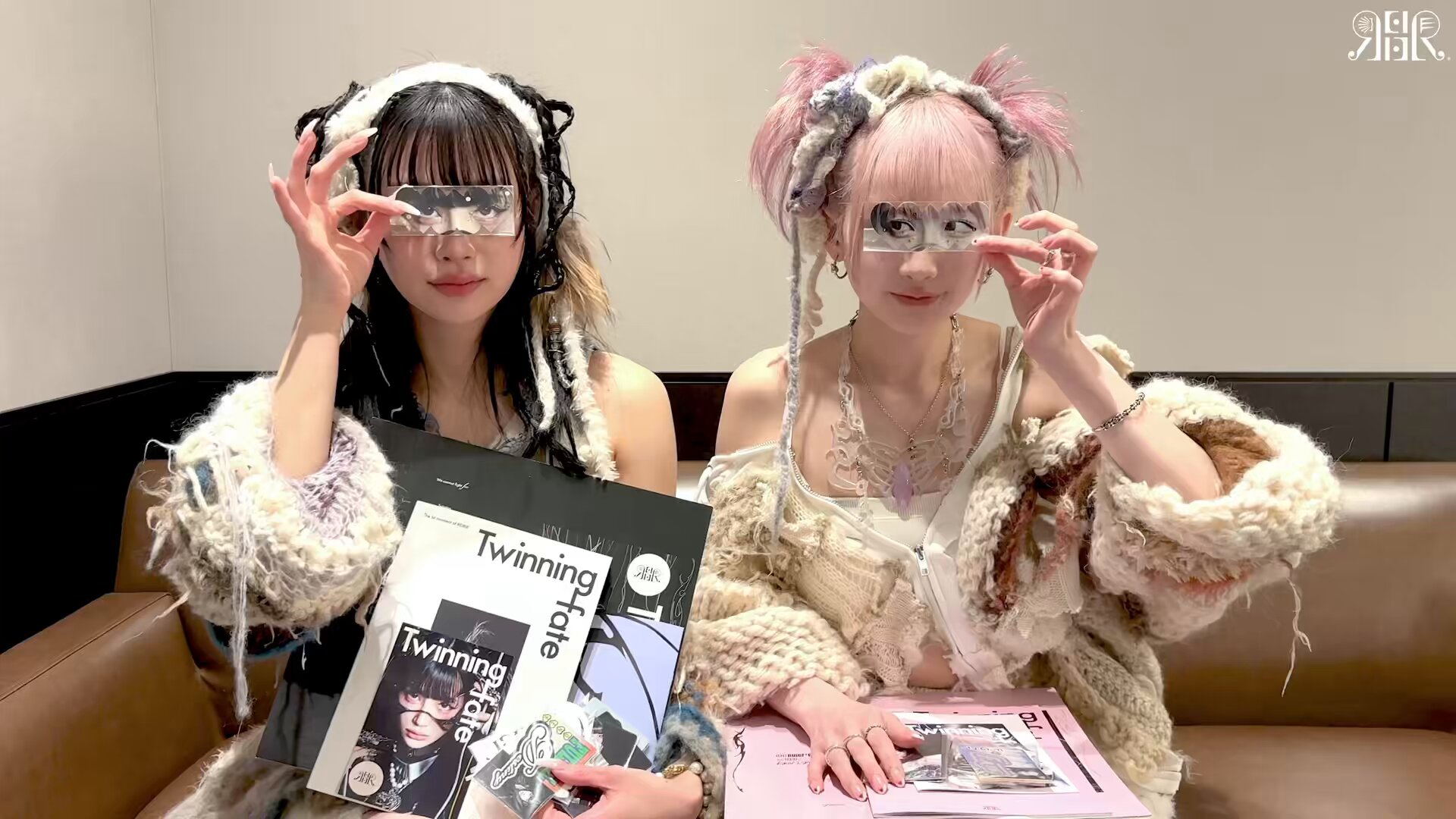 アイドル REIRIE 1ST ALBUM TWINNING FATE-RIE- CDJapan : 1st Album Twinning Fate-REIRIE- [Set of REI