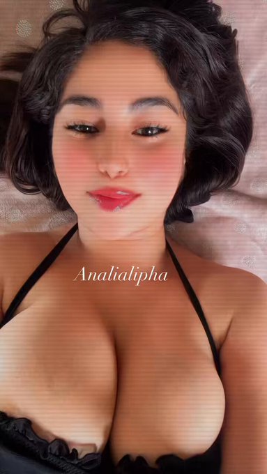 Estoy muy caliente ? manda mensaje por onlyfans si quieres que te mande fotos y videos sexuales ????

https://t