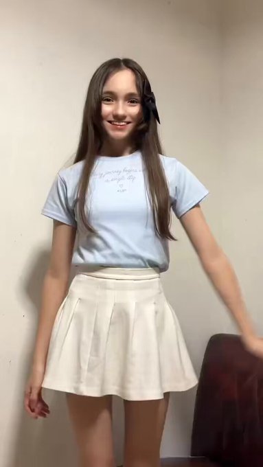 Twitterのコスプレ動画2