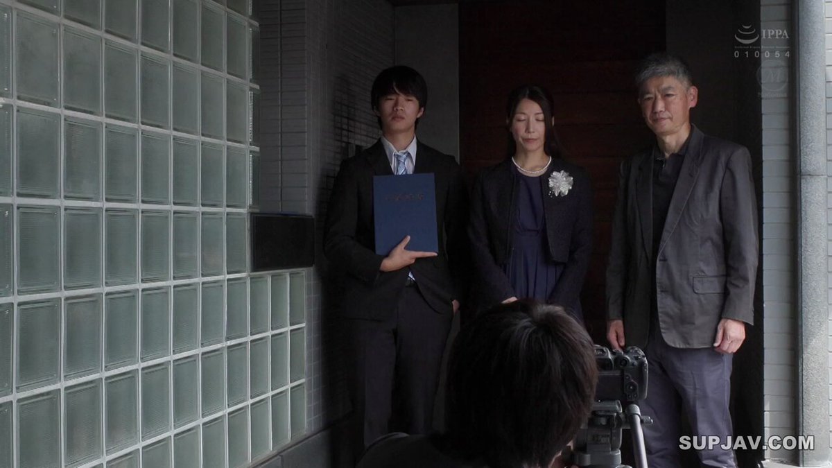 Video oleh @DsHekimi