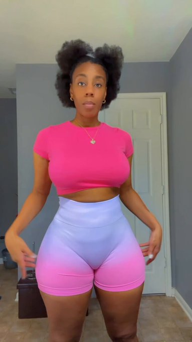 Texas Thick ?? https://t.co/5W7CI6hg3u