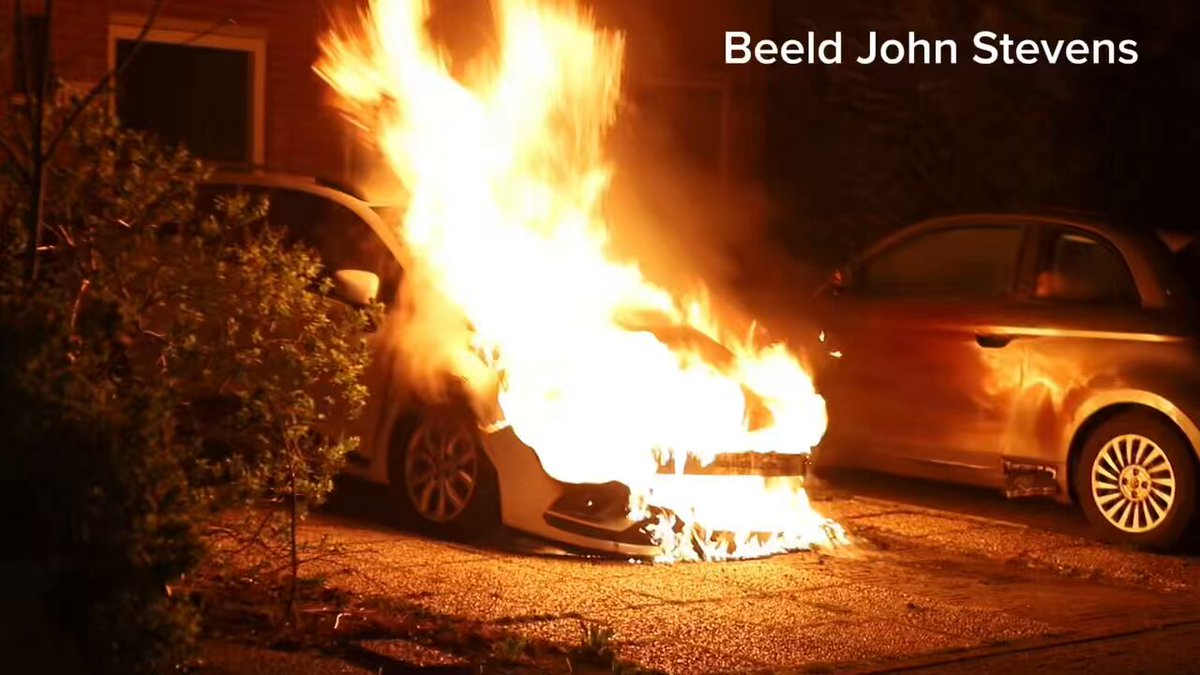 Spoedmelding brandweer bij wegvervoer incident in Apeldoorn