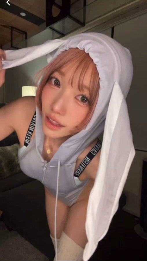 プレゼント早速着てみた｜。☆ハル☆（@hal_0402）エロ動画まとめ