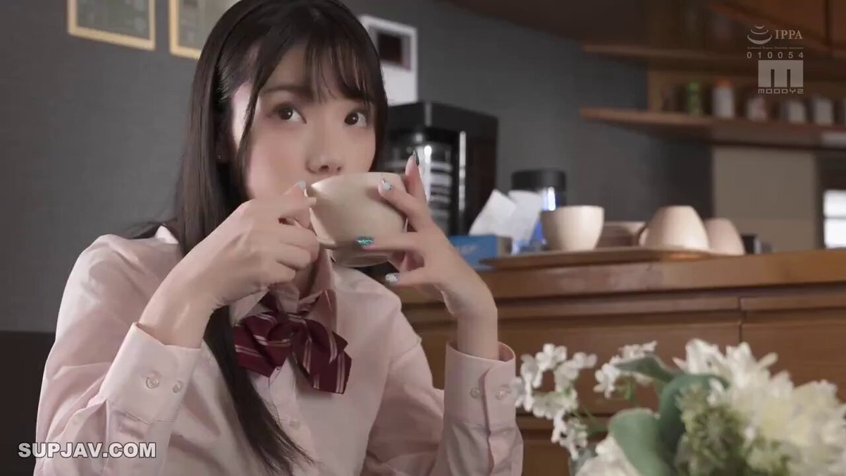 Video oleh @avnpoppy