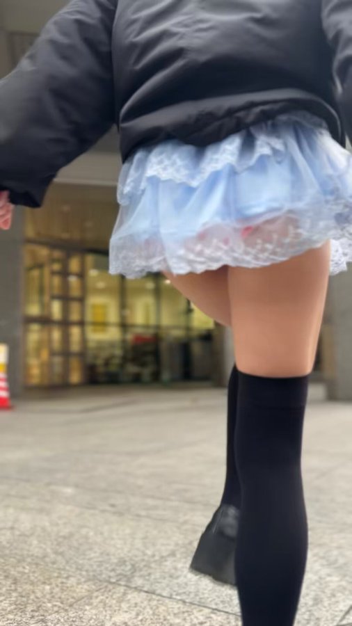 ここちゃんのパンチラ（@cocoro_happy1）｜スキップ上手くできない