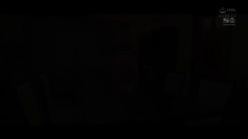Serumah Dengan Kakak Tiri - Uta Hayano 