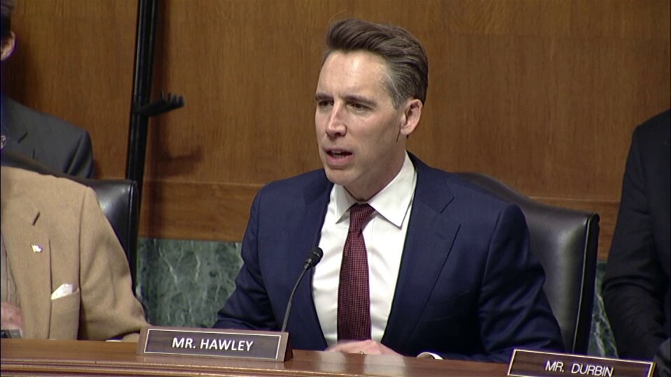 Senator Hawley's opening statement ahead of Meta whistleblower Sarah Wynn-Williams' testimony:

"Thi...