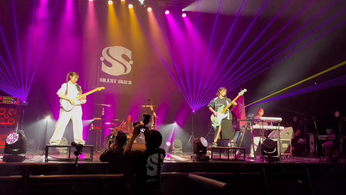 すぅ(SILENT SIREN) on X