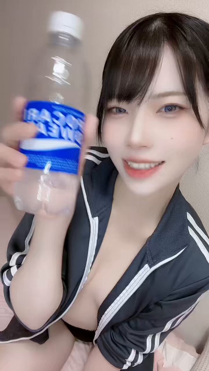 Video oleh @Ponyoouji