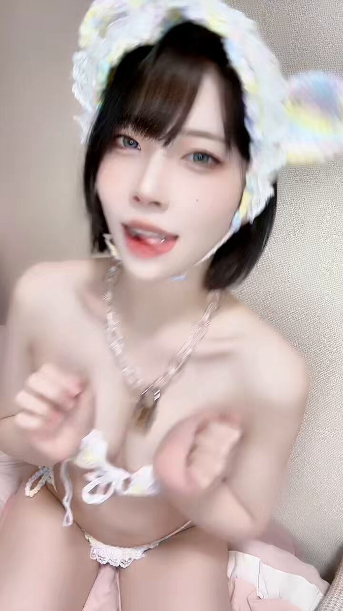 Video oleh @Ponyoouji