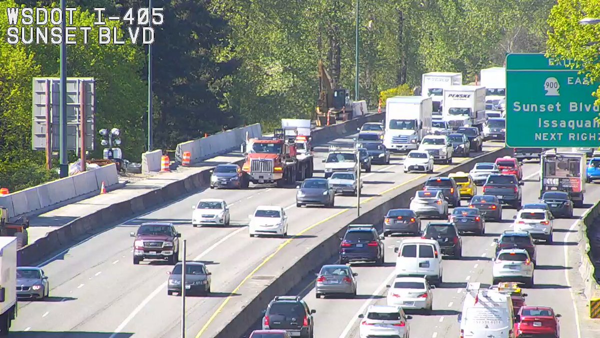 Rõ ràng: Vụ va chạm này ở phía nam I-405 phía bắc