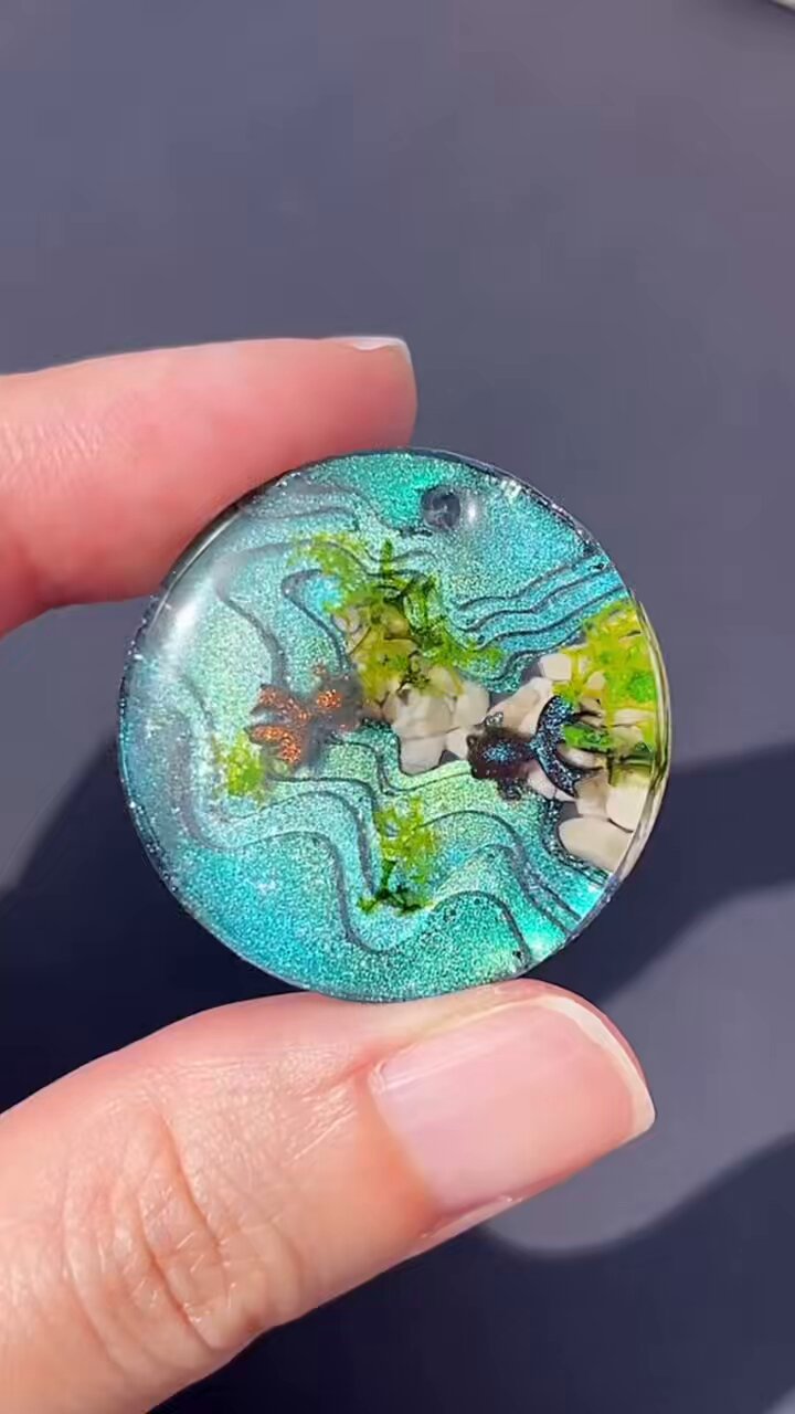 ひろ【レジン作家】 (@hiro_omiyshop) / X