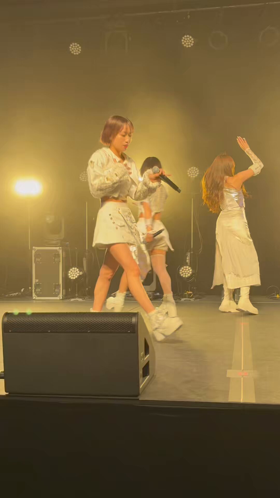 自見 彩 (zanka) (@zanka_sayaka) / X