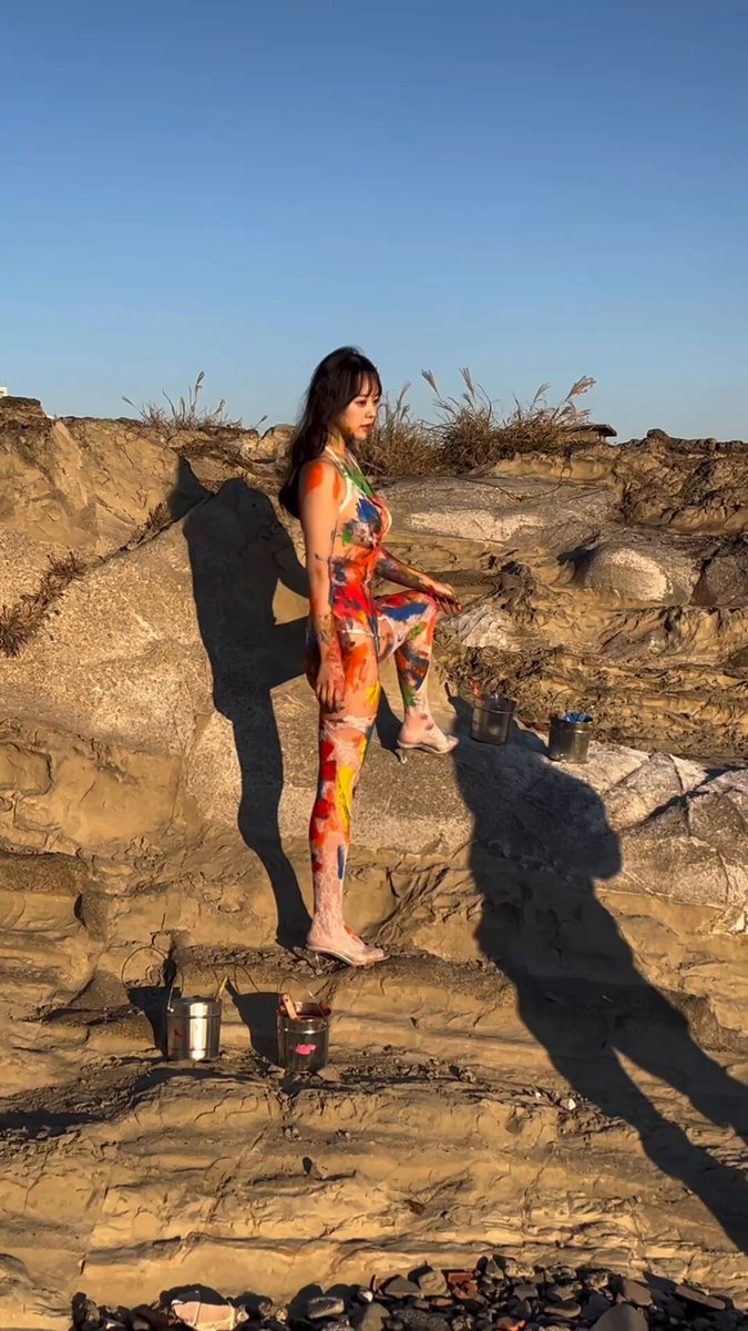 Video oleh @mina_pochico